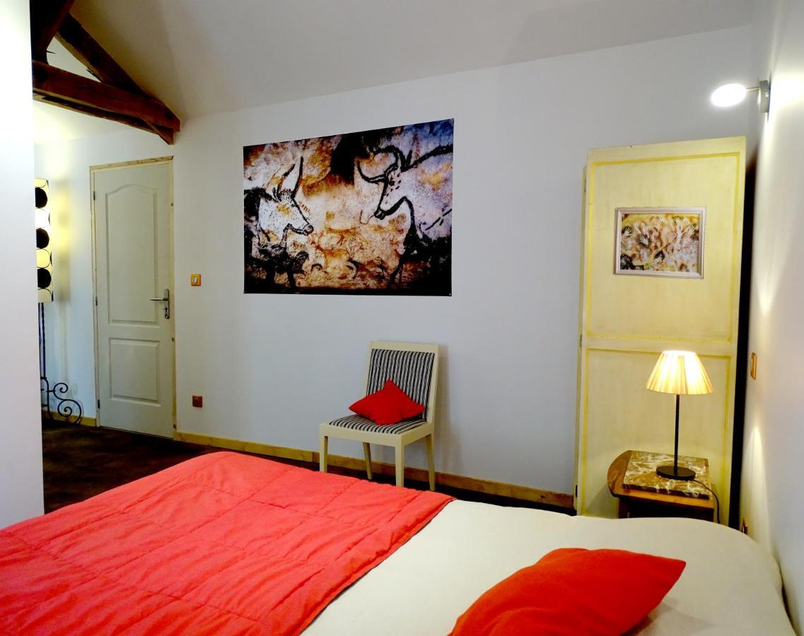 Chambre Lascaux Aux Meulieres A Domme Bed & Breakfast Exterior photo