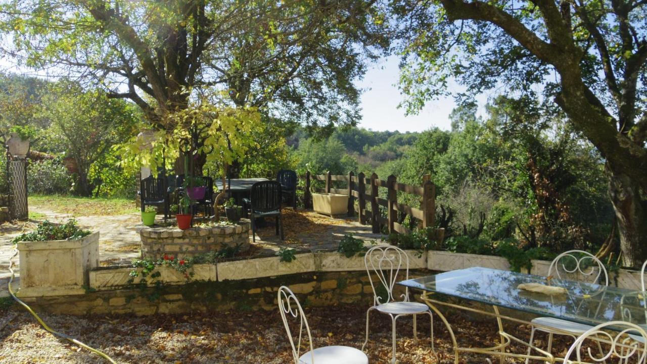 Chambre Lascaux Aux Meulieres A Domme Bed & Breakfast Exterior photo