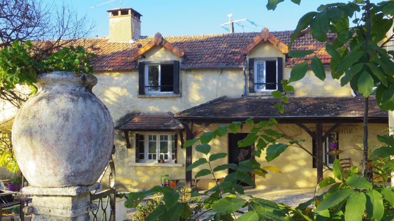 Chambre Lascaux Aux Meulieres A Domme Bed & Breakfast Exterior photo